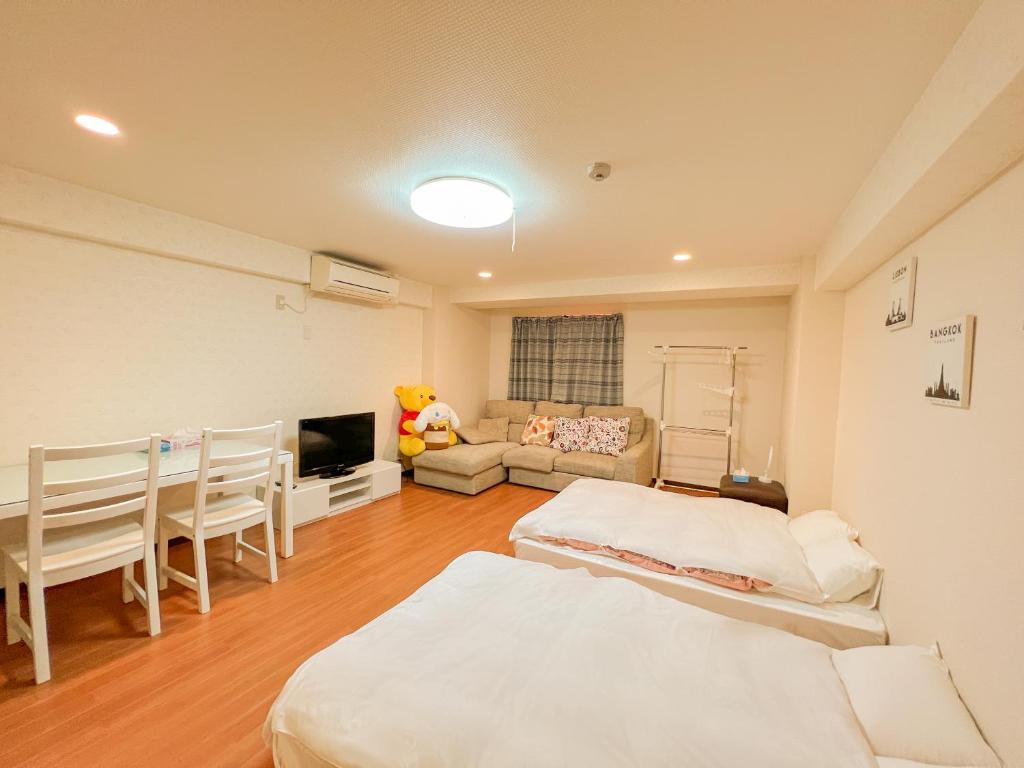 REIWA HOUSE