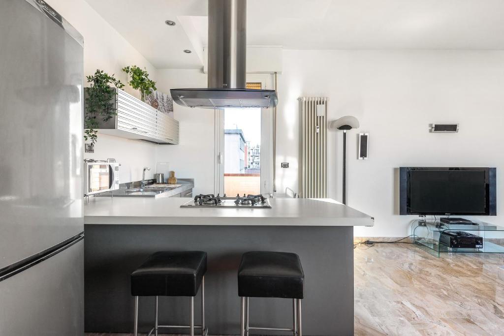 051 Living - 3