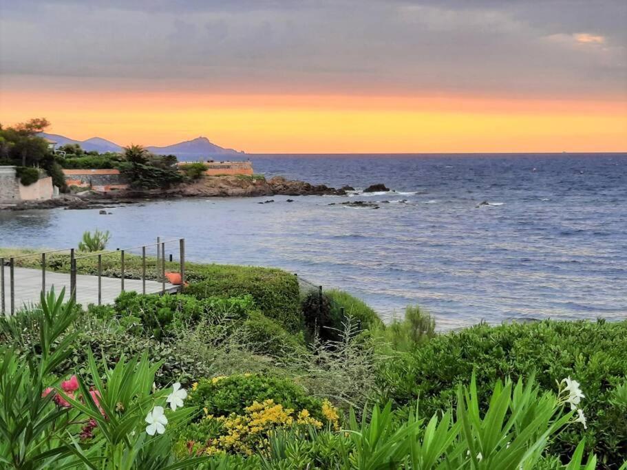 Le Nautile, résidence Les Corailleurs, duplex surplombant la mer, 6 pers - 5