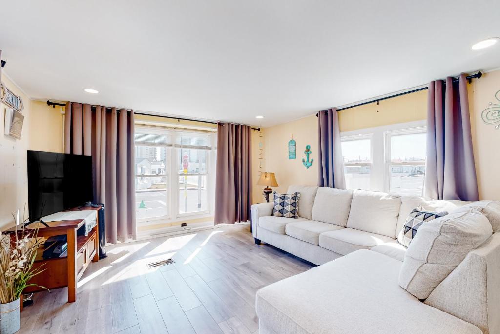 Montego Bay - Atlantic 13300, Ocean City