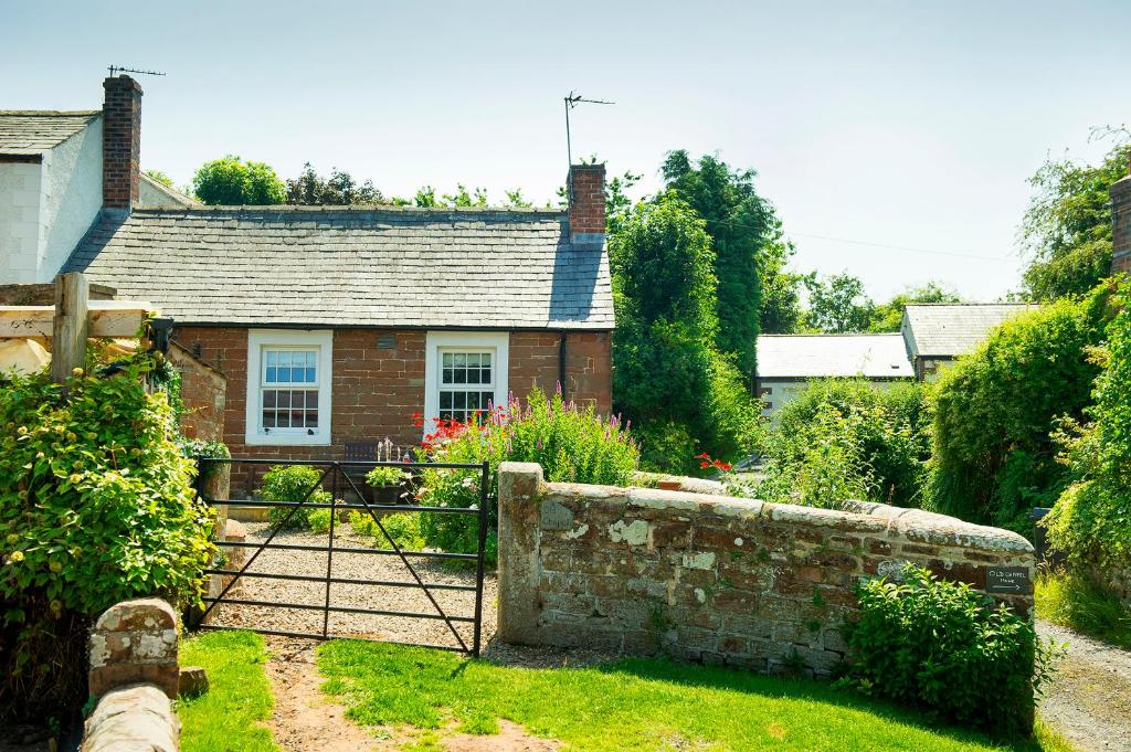 OLD CHAPEL Hayton Cumbria CA89HR, Hayton