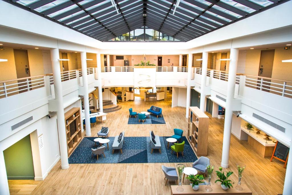 Holiday Inn Calais Coquelles By IHG 外観