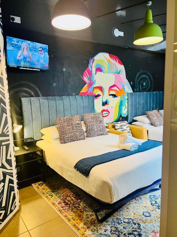 Melville Hotel photo