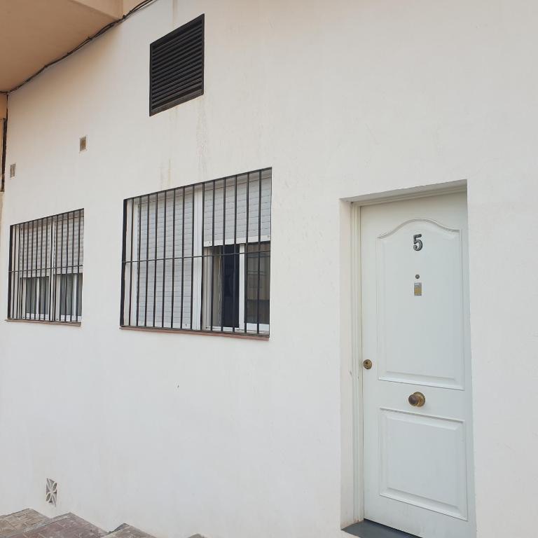APARTAMENTOS EL PALO Andreu-Garcia photo