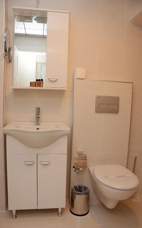 Parion House Hotel photo