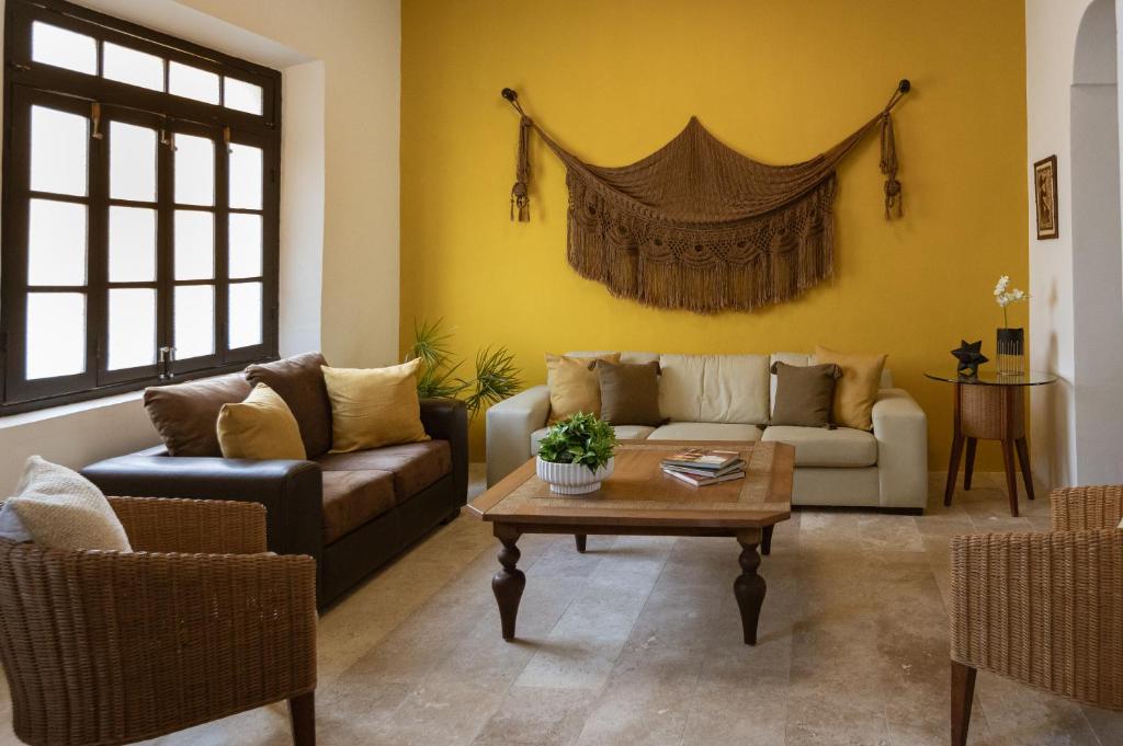 Casa Ubicada en el corazon de Merida, AC y piscina! - 1