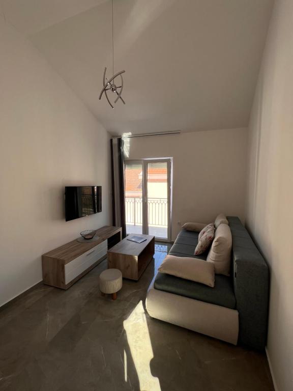 Luna Apartment - 1