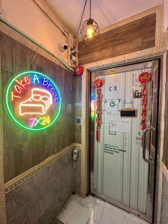 T A B Hotel, Hongkong