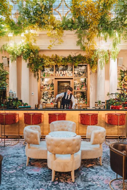 Bar/lounge