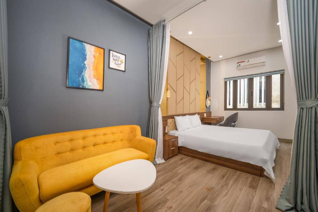 N to M House - near the my beach - Downtown - Cozy Corne, Danang