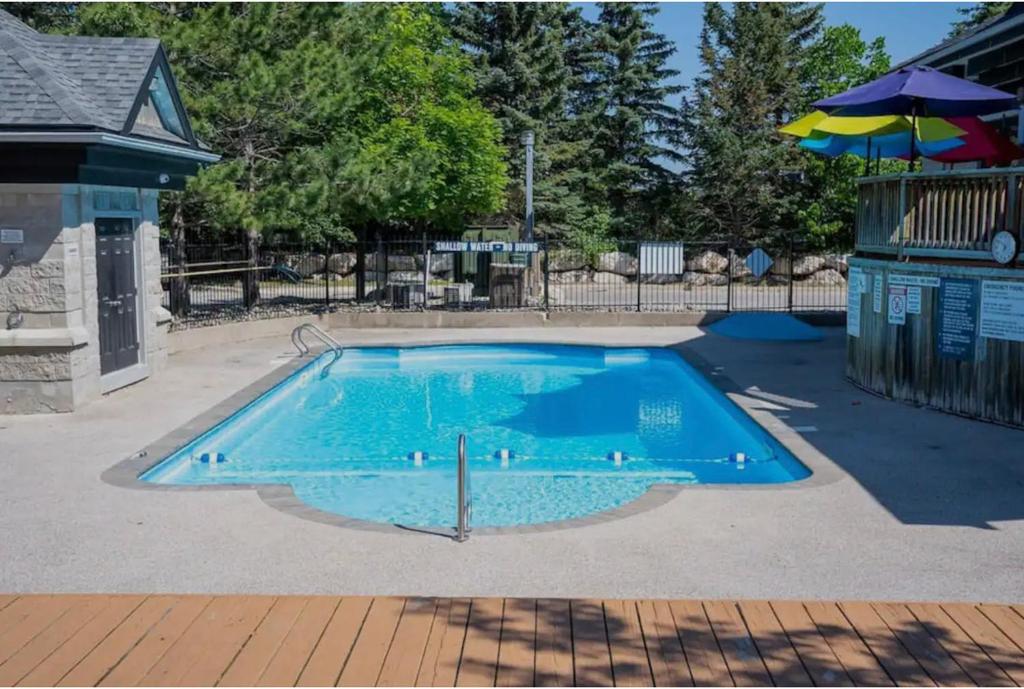Blue Mountain Studio Oasis photo