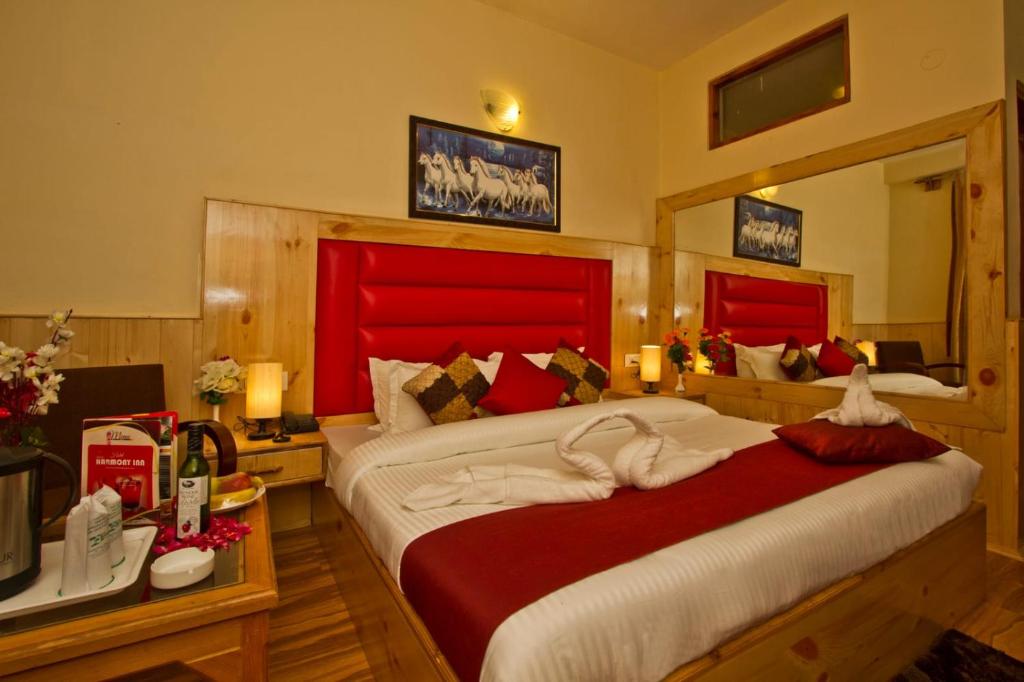 Hotel New Harmony Inn Manali photo