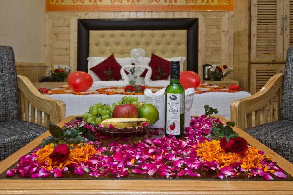 Hotel New Harmony Inn Manali photo