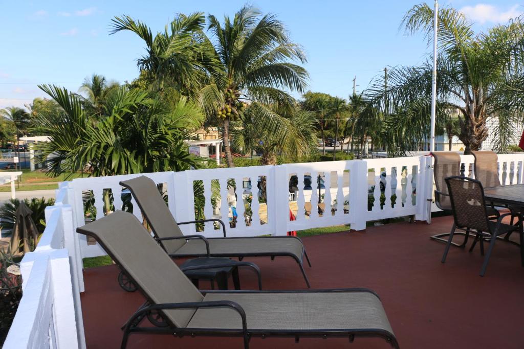Breakaway Inn Guest House photo