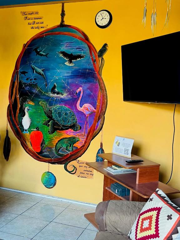 Shared lounge/TV area