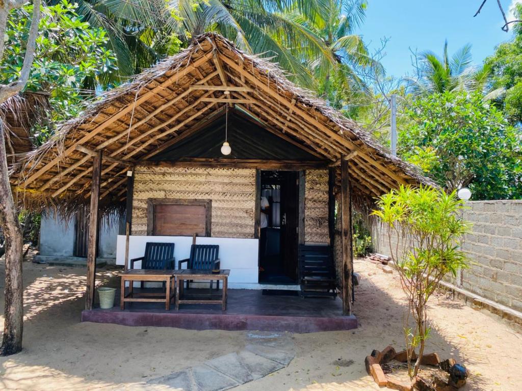 Air Lush Beach Cabanas — Hotel in Arugam Bay