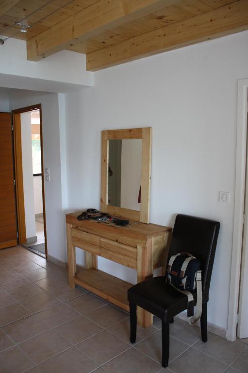 Vue imprenable sur Lac de Serre-Ponçon à Chorges : appt prestige 8 pers - 4