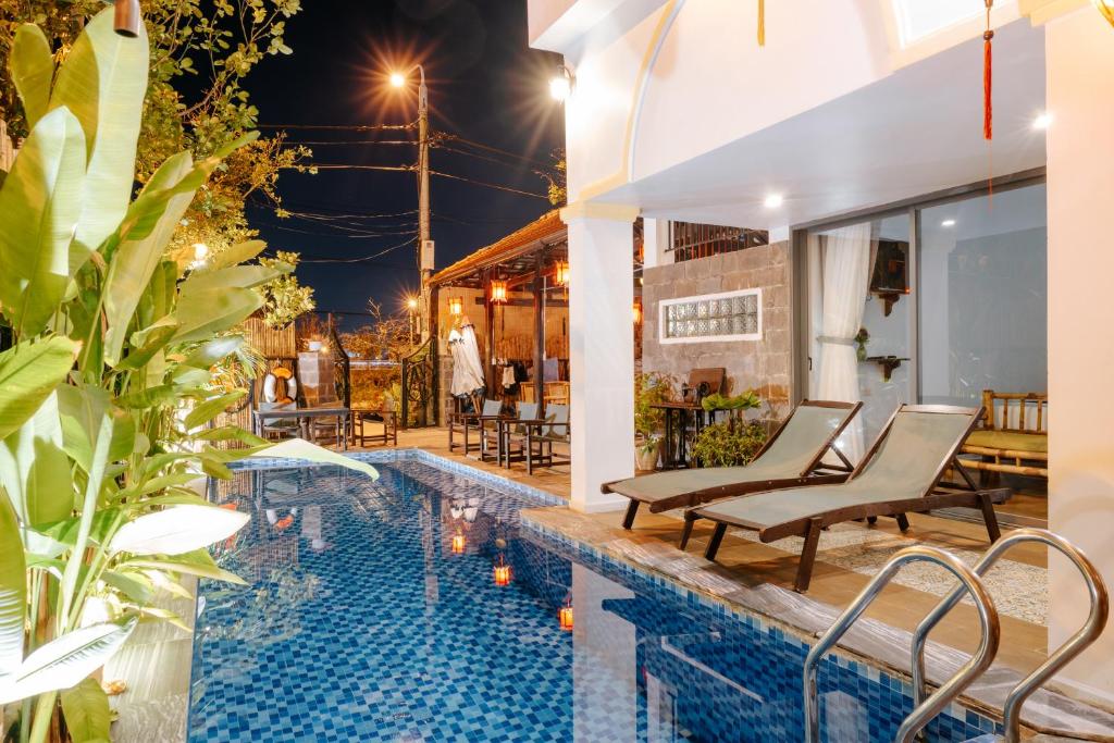 Khách sạn Hidden Beach Bungalow Hướng Biển