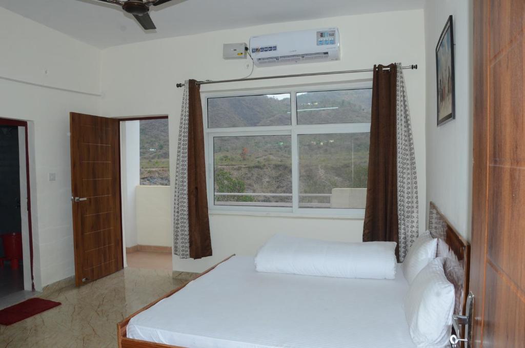 Shivalik Riverine Homestay and hotel — Hotel in Lansdowne