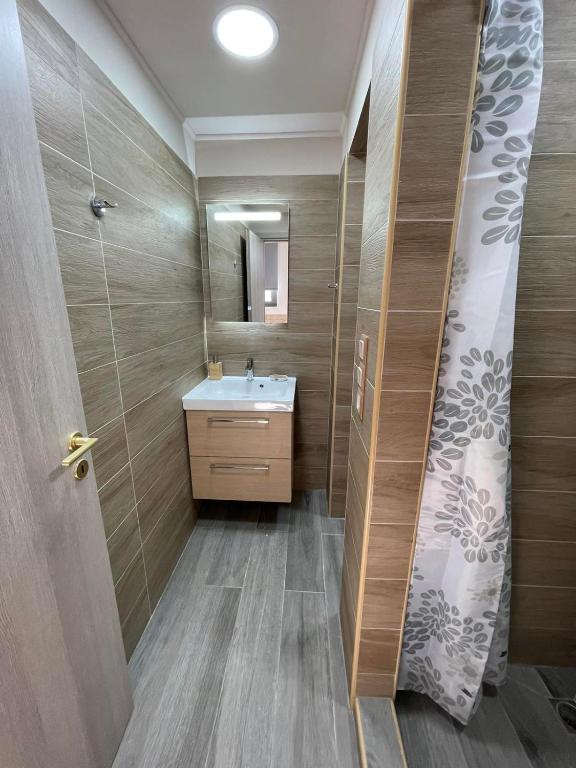 AVR Airport Deluxe Suites 6 photo
