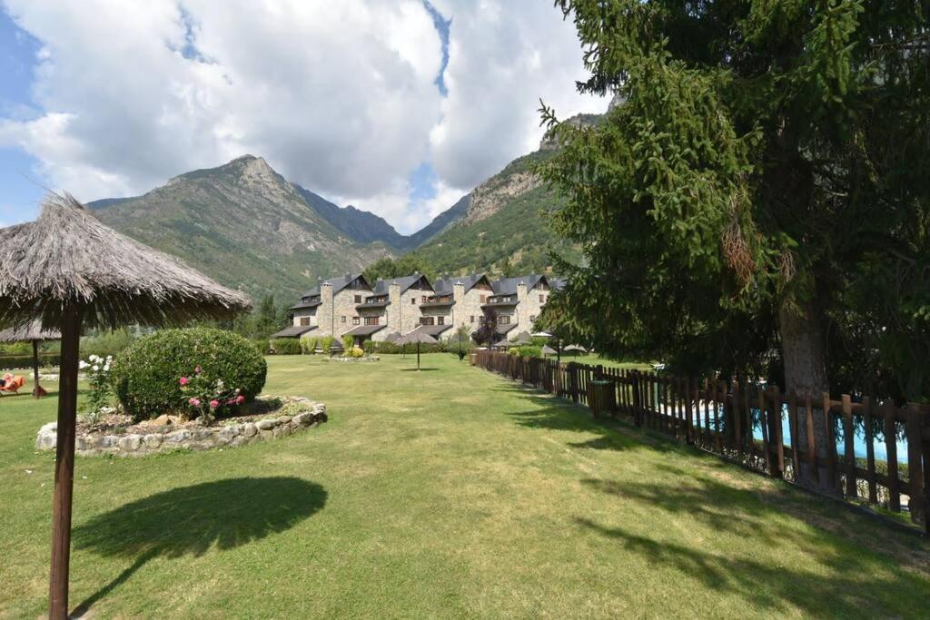Acogedor apartamento de montaña con jardín y piscina - VU-HUESCA-23-182 - 3