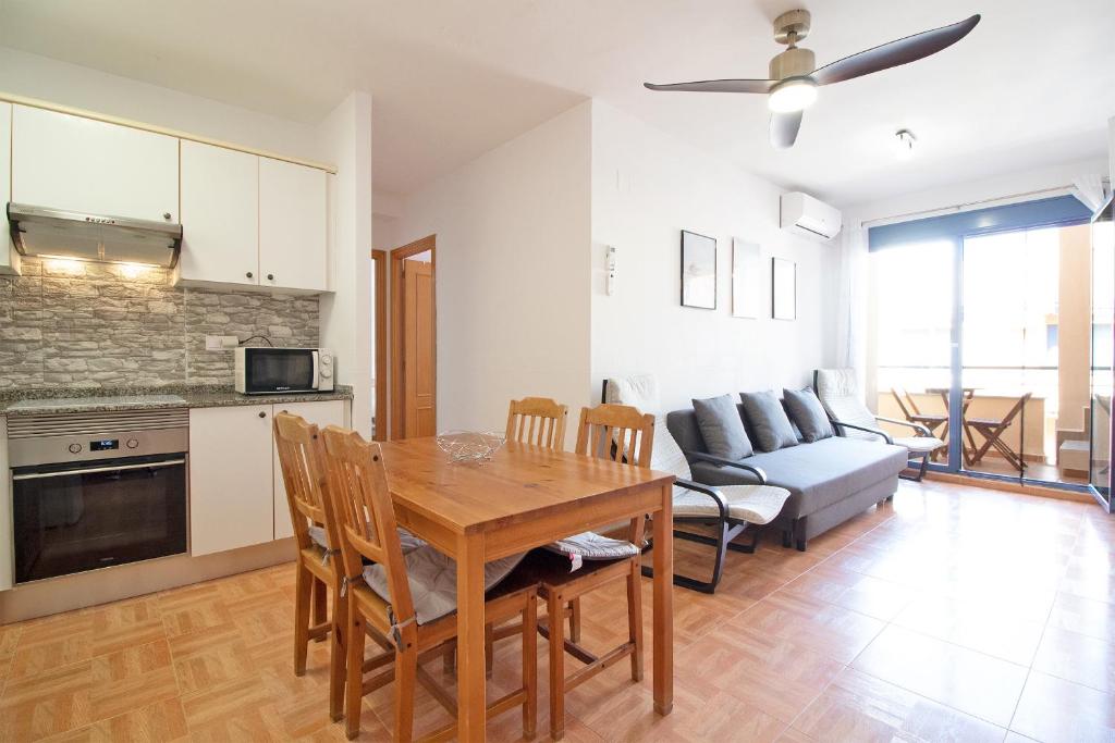 Global Properties, Apartamento para 5 personas con terraza y barbacoa, Canet de Berenguer