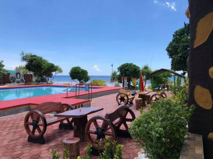 Rooftop Family Room in PATAR - Beachfront with Pool photo