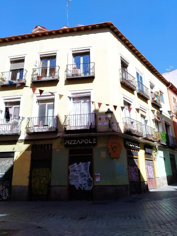 Apartamento HOTEL MONTAÑA LAVAPIES - 2