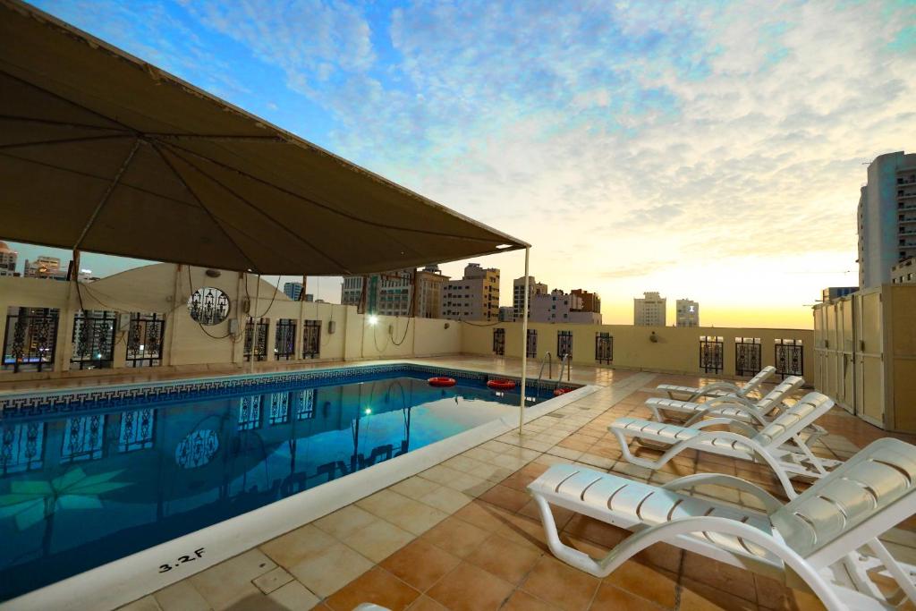 View, Pearl Bahrain Apartments                                                                         in Manama