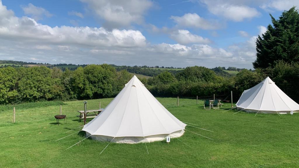 Up to 22 off Home Farm Radnage Glamping Bell Tent 4, with Log Burner