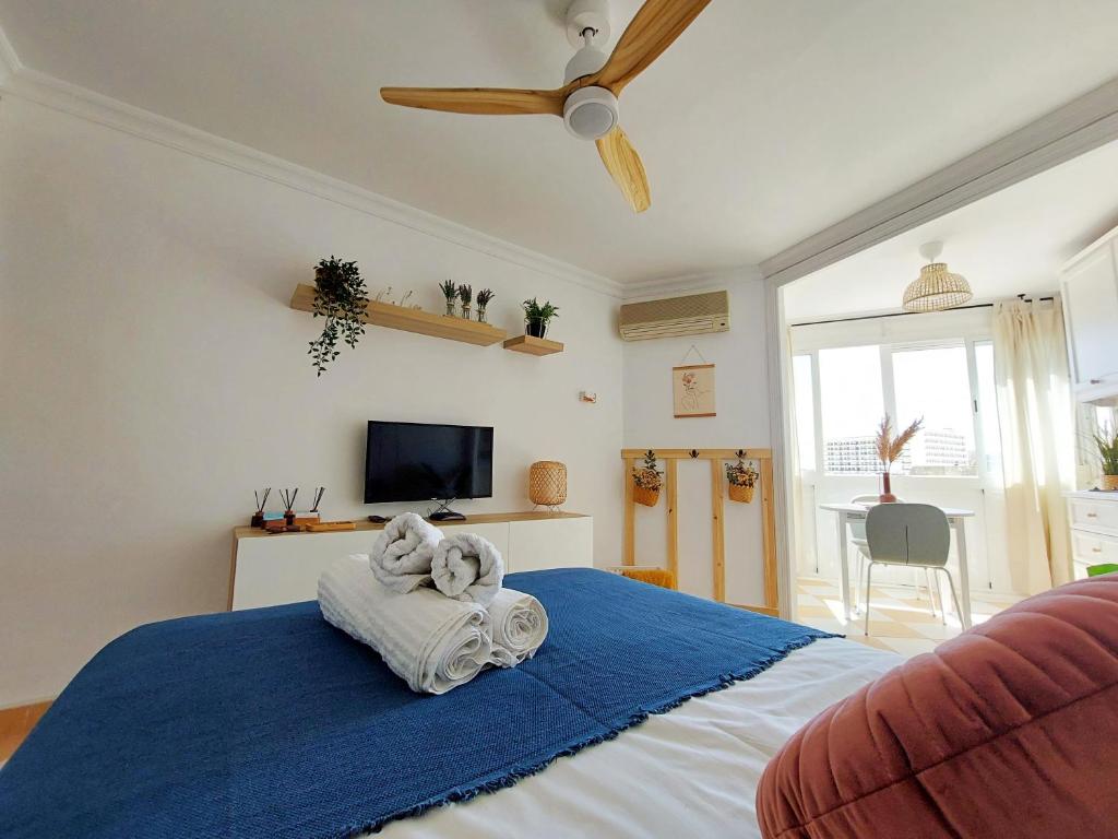 Nice and Cozy Studio at the Beachfront - 2