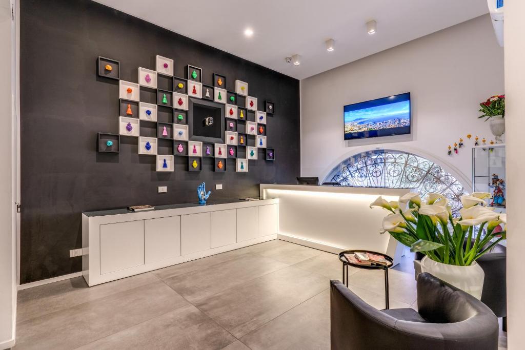 Gallery Suite Naples - 4