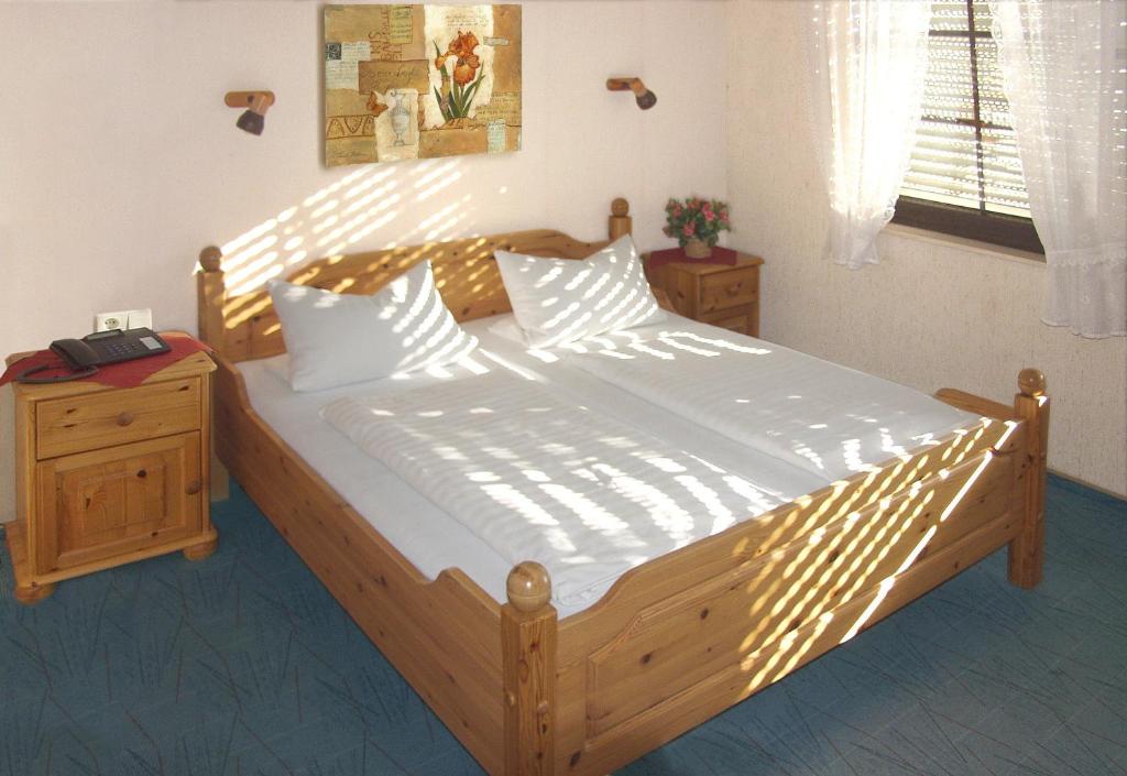 Hotel-Restaurant-Pfaelzer-Stuben photo