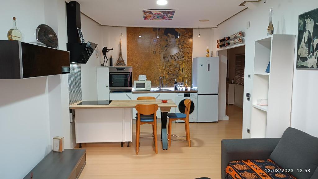 Bretón Mágico, Logroño