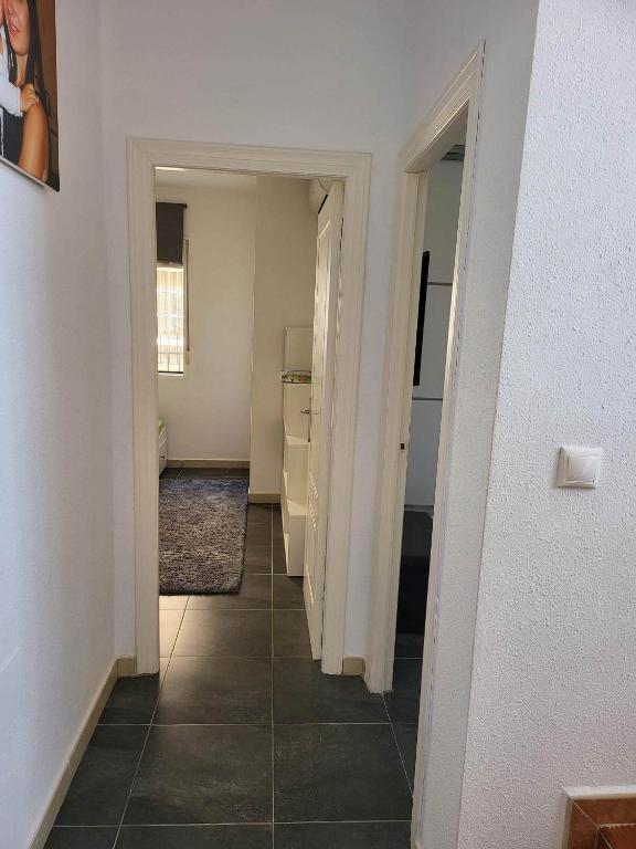 Hermoso Unifamiliar en La Zenia - 3