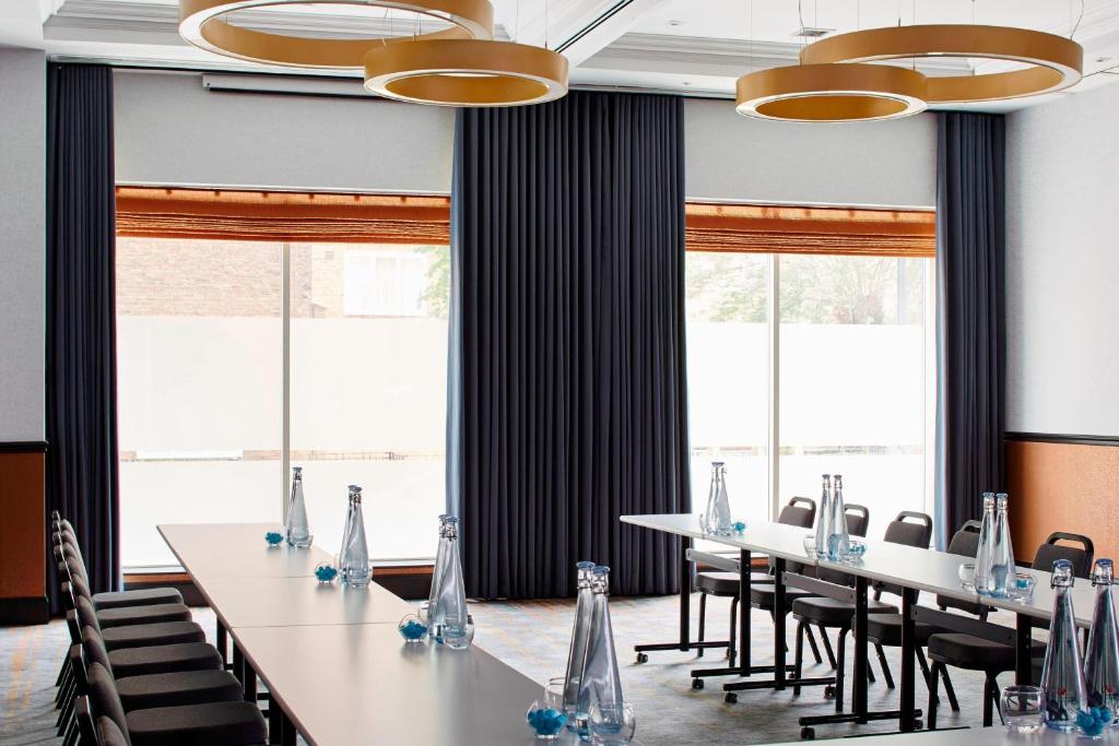 Tárgyalóterem/bálterem