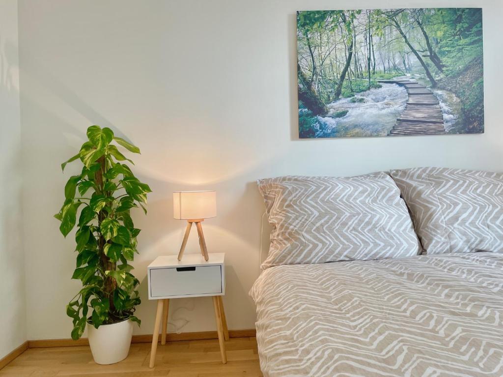 Central 55m2 Flat With Balcony & Parking, Vienna
