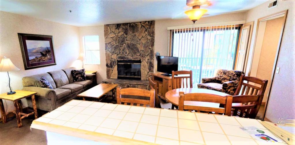 Lagonita Lodge photo