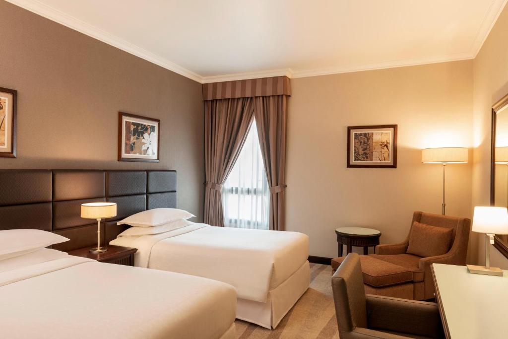 Sheraton Riyadh Hotel & Towers photo