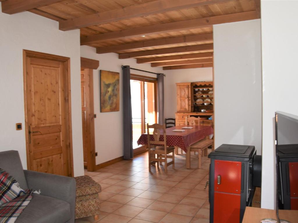 Appartement chalet 4 pièces, proche centre, animaux admis - FR-1-464-214 - 4