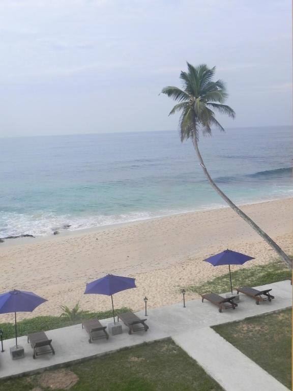 Amanda Beach Villas photo