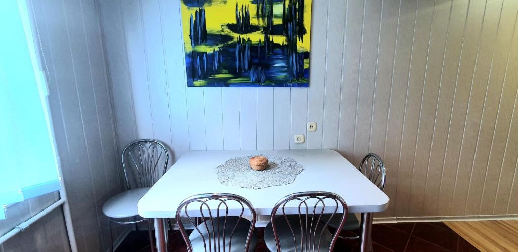 Krymo g. Lovely 2 room flat in Siauliai, near Akropolis photo