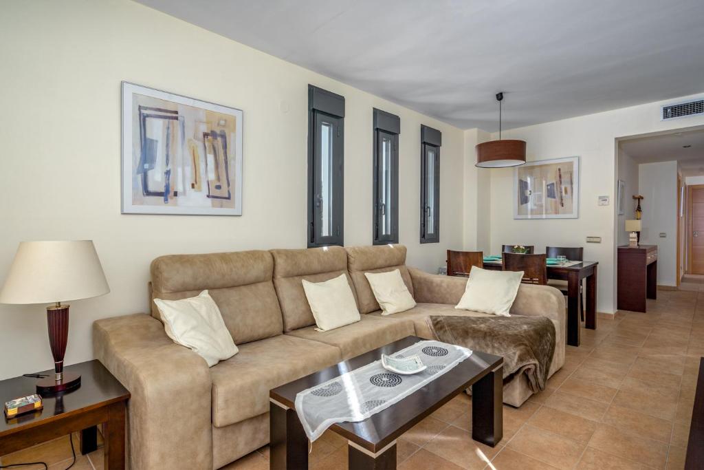 Lovely apt with pool by Costarentals - Ref 87 - 2