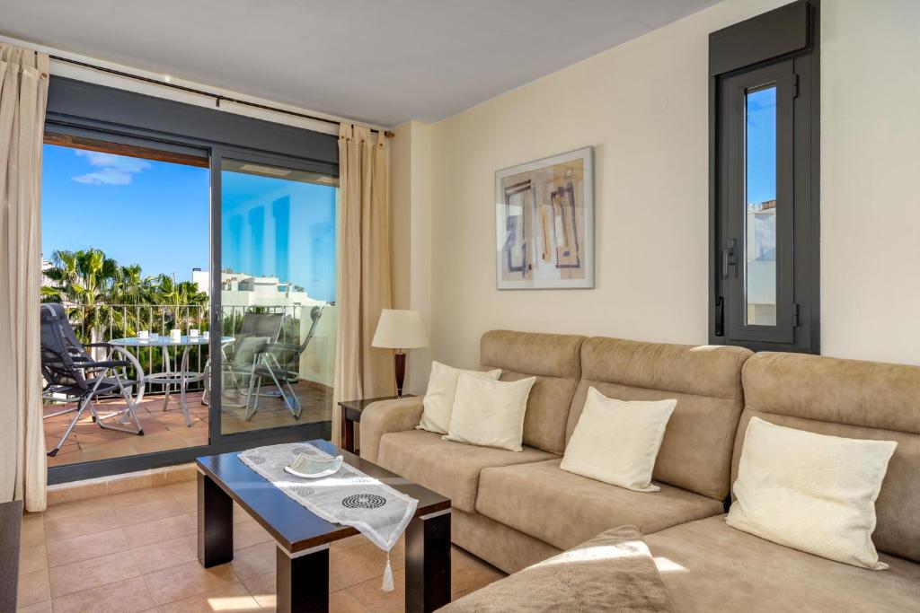 Lovely apt with pool by Costarentals - Ref 87 - 3