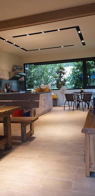 Futian B&#038;B