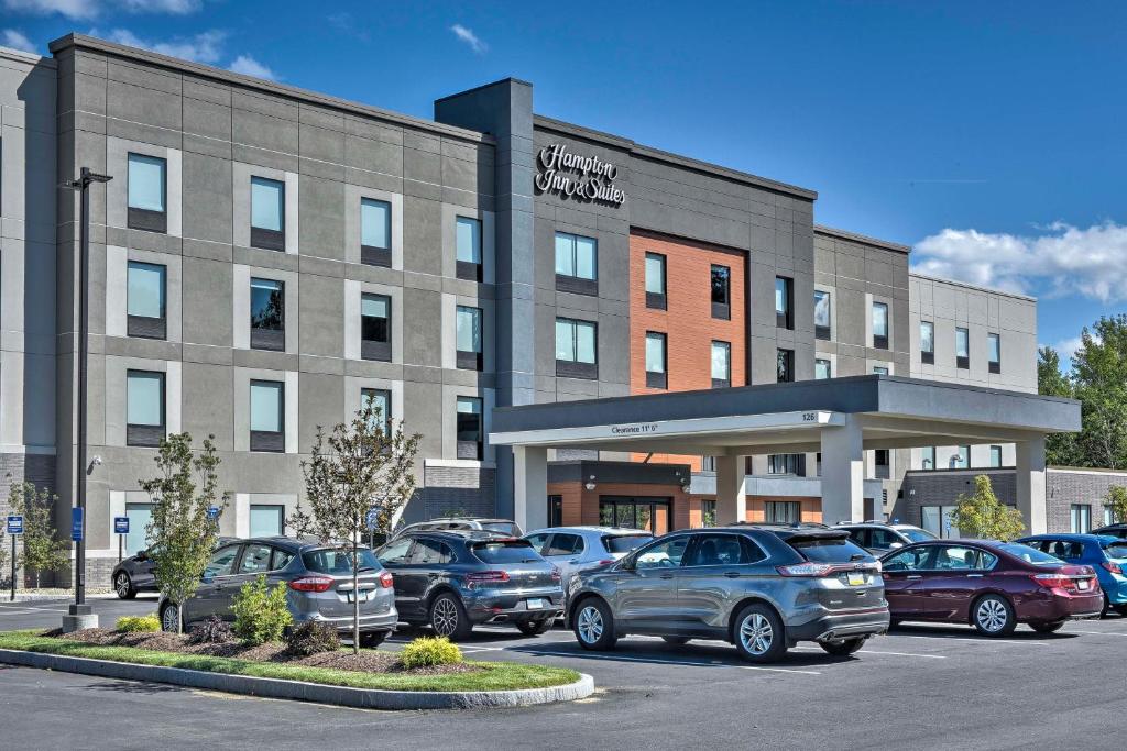 Hampton Inn & Suites Keene photo