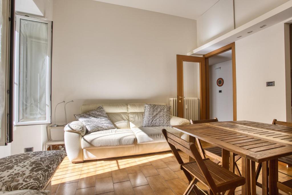 JOIVY Adorable 1 bed flat near centre - 2