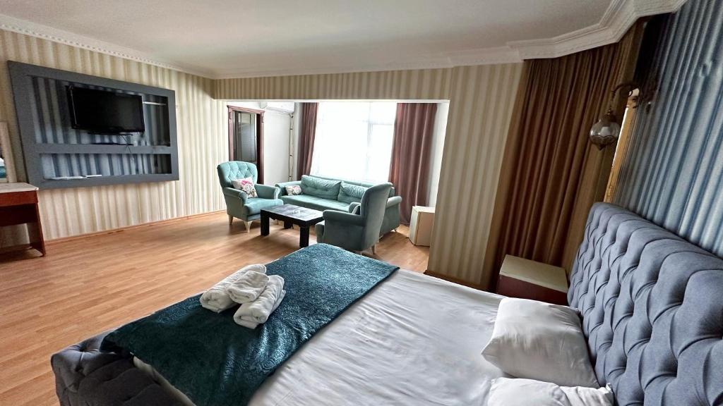 Ada Balyonoz Otel