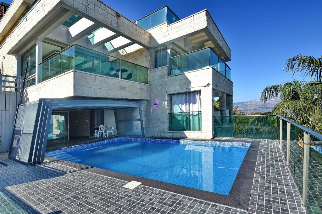 Tiberias Luxury Suites