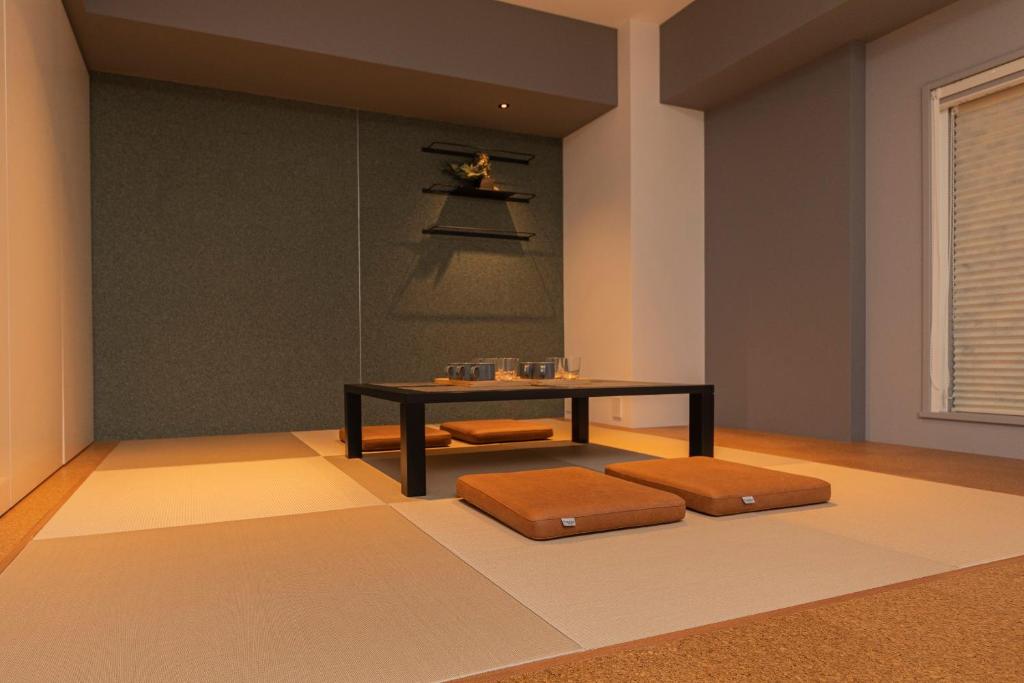 Hotel Room 2